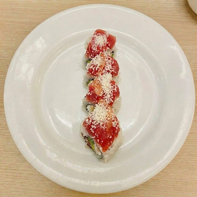 Spicy Crunchy Tuna Roll.