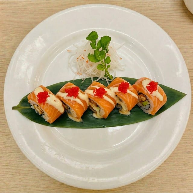 Salmon Lover Roll.