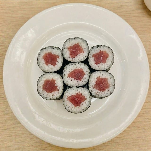 Tuna Roll.